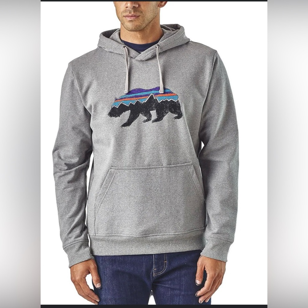 NWOT Patagonia  Grey Fitz Roy Bear Uprisal Hoodie